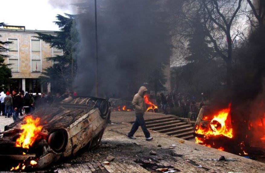 Boçi akuzon PS-në/ ‘21 janari’, ngjarje e stisur nga socialistët