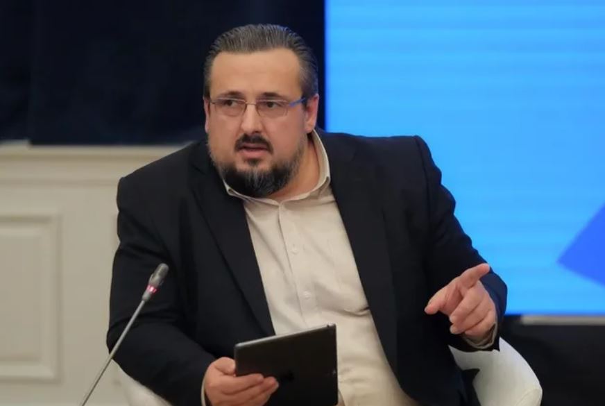 Bonusi i dhjetorit për pensionistët/ Teliti: Kur thuhet se do jepet zgjidhje, duhet të jepen financa