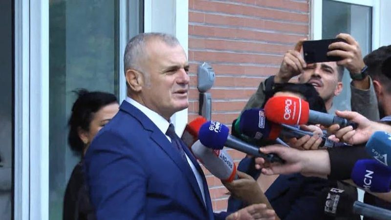 Bujar Leskaj paralajmëron se do të lërë mandatin e deputetit: I kam paraqitur dorëheqjen Berishës…