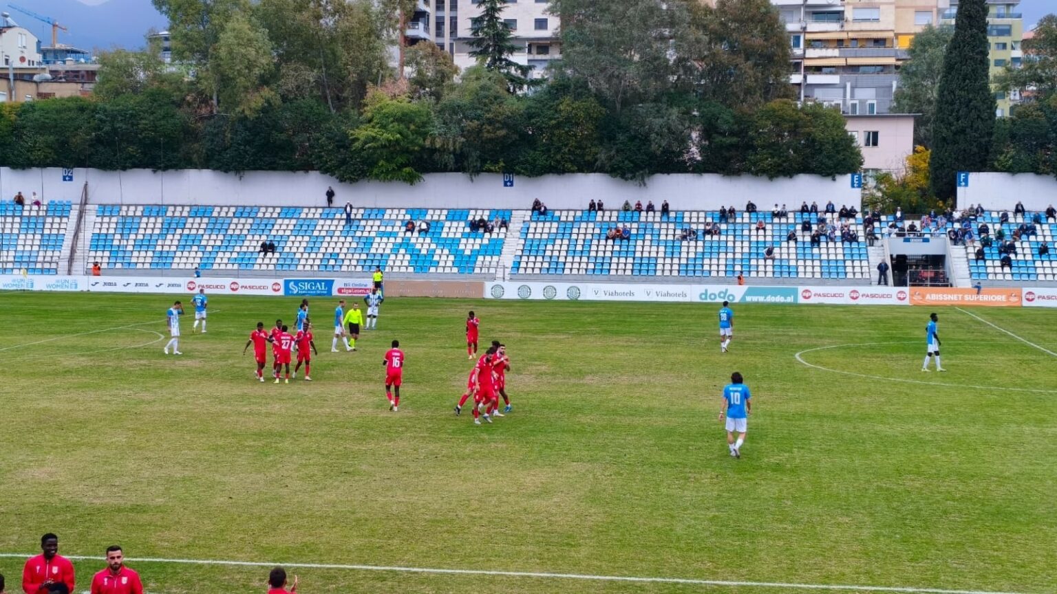 Çfarë po ndodh me Tiranën? Nuhiu e nis ters, bardheblutë nuk ngrenë dot kokë. Bylis merr 3 pikë të arta