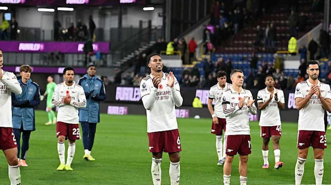 Chelsea triumfon në derbin e Londrës, Liverpool rikthehet te fitorja në Premier
