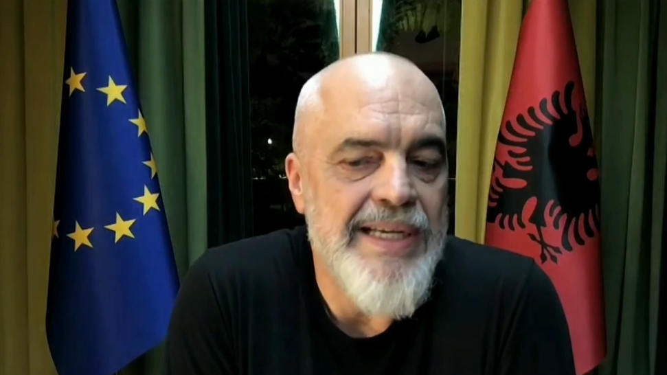 Cila është ideja tjetër krijuese e Shqipërisë? Rama: Presim lindjen e 83 foshnjave të “Diella-s”