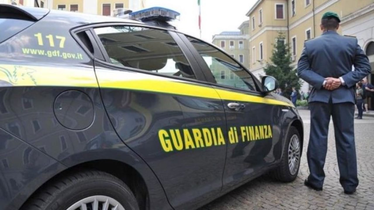 Çmontohet grupi kriminal në Itali, ndihmohej nga shtetas shqiptarë për të trafikuar drogë në disa vende