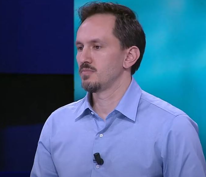 Deputeti Muçi: Veç hetimi i pushtetarëve garanton pavarësinë e drejtësisë nga pushteti ekzekutiv