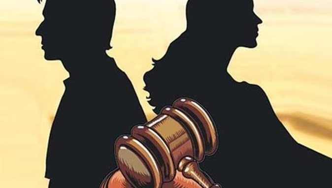 “Derisa gjykata të na ndajë”- një në katër martesa përfundon në divorc. Habisin çiftet mbi 50 vjeç, në rritje kërkesat për ndarje