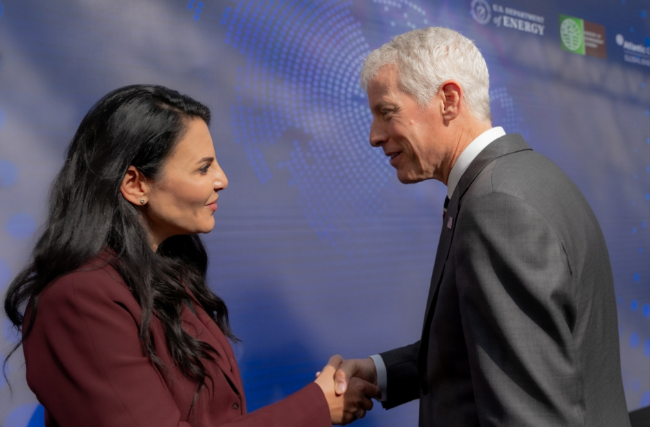 DETAJE / Balluku takohet në Athinë me Sekretarët amerikanë të Energjisë dhe Punëve të Brendshme