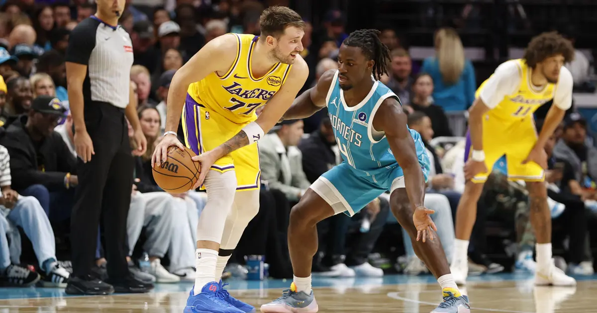 Detroit fiton në shtesë dhe komandon në Lindje, triumfojnë edhe Miami, Lakers e Phoenix