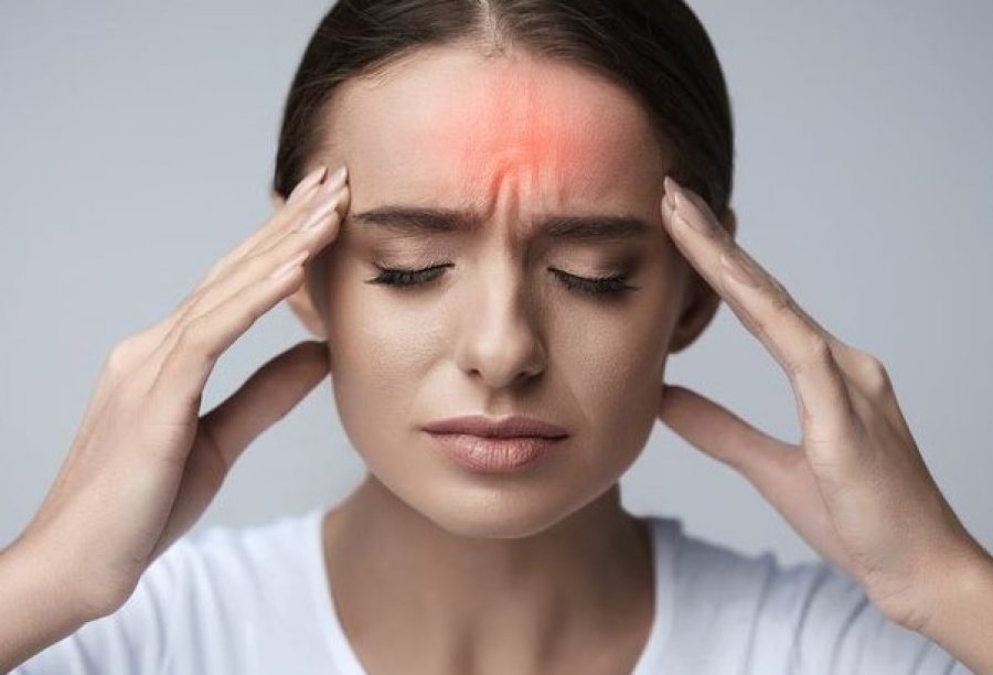 Dhimbjet e kokës, çfarë i shkakton dhe kur duhet të shqetësoheni