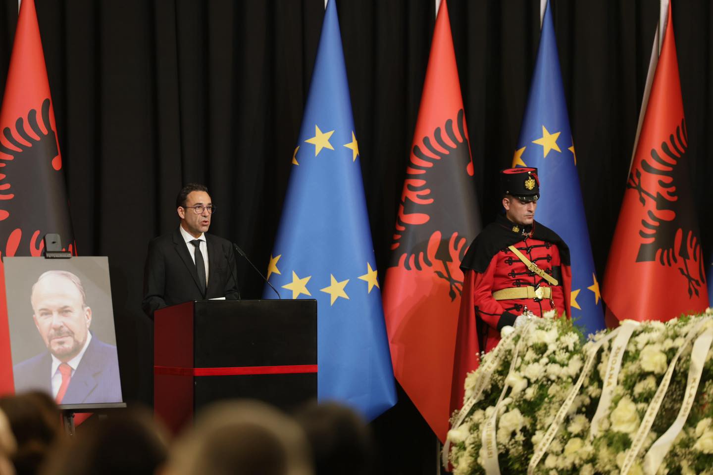 Djali i Fatos Nanos: Babai im më mësoi demokracinë dhe forcën e ringritjes! Burrë i rrallë shteti