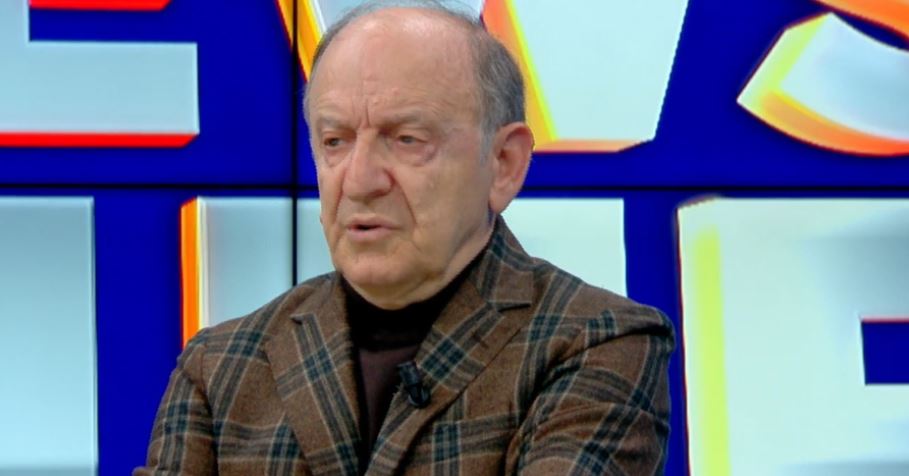 “Duhet t’i vijë fundi 21 janarit”/ Reagon ashpër analisti: Piruetat e Berishës morën fund