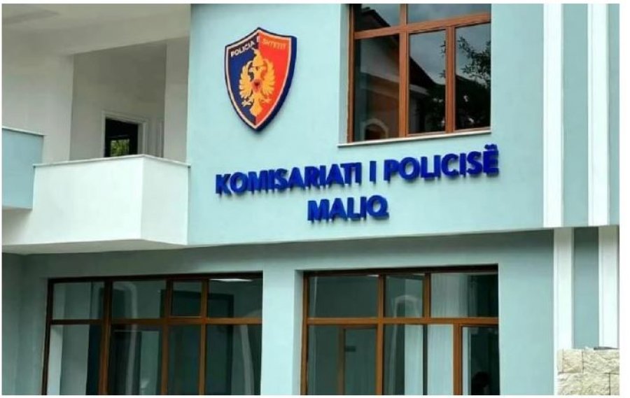 E rëndë në Maliq/ 45-vjeçari gjendet i pajetë, ngeli i varur tek kangjellat e një banese