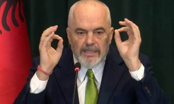 Edhe 100 vjet varfëri”/Raporti: Shqipëria po largohet nga standardet e BE-së