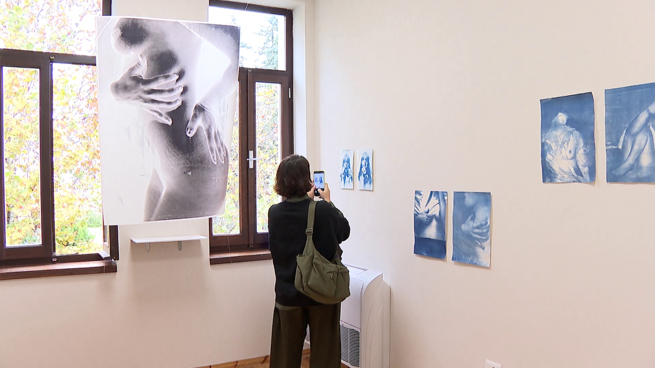 Ekspozita kontemporane/ Tirana hap edicionin e dytë të “Art Weekend” me 80 artistë nga rajoni dhe bota