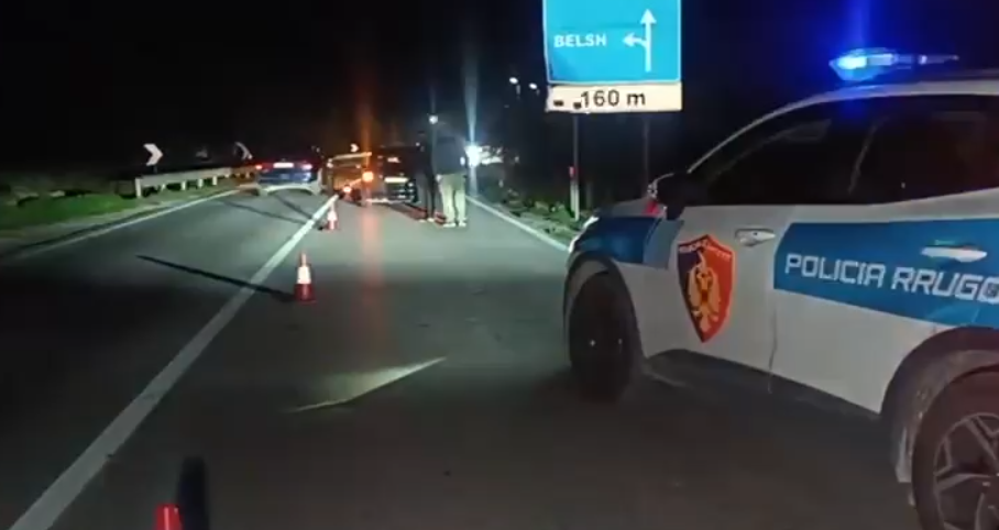 EMRI/ Aksident në Lushnjë, makina përplas këmbësoren