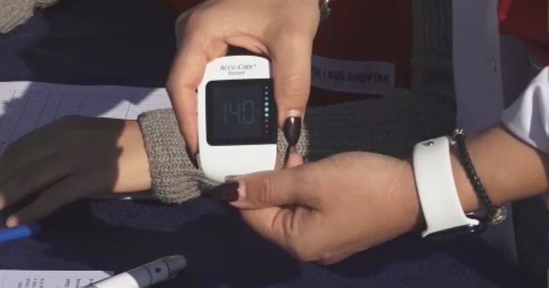 “Epidemia e heshtur” që merr jetë, në Shqipëri, 100 mijë persona vuajnë nga diabeti