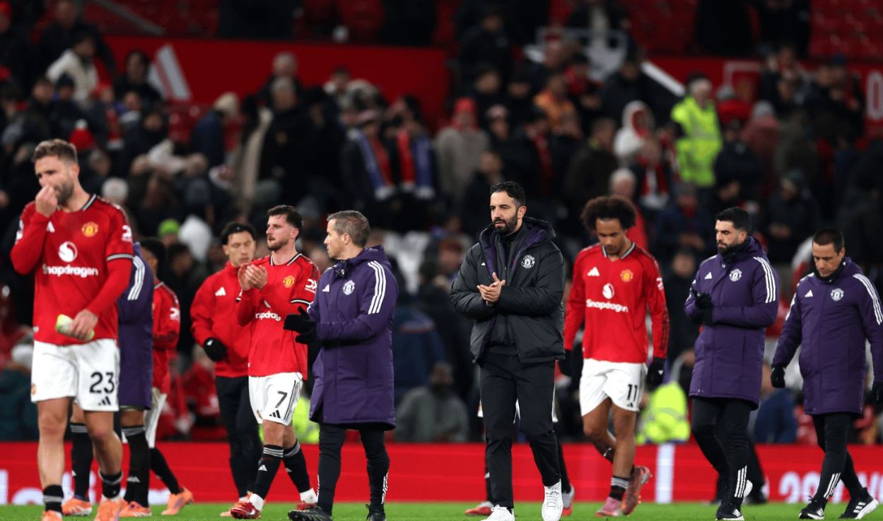 Everton tërbon United, i “thyen” në “Old Trafford” me 10 lojtarë, Amorim: E merituan