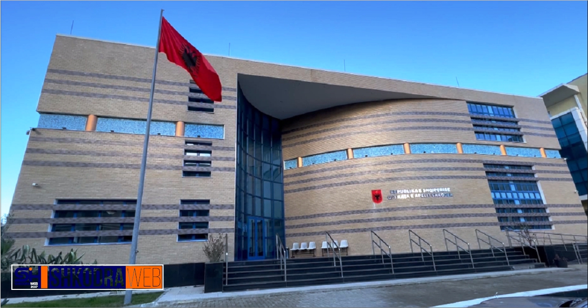 Favorizuan ndërtime pa leje në Vau Dejës, Gjykata e Shkodrës cakton masa sigurie për policin dhe 3 inspektorët…