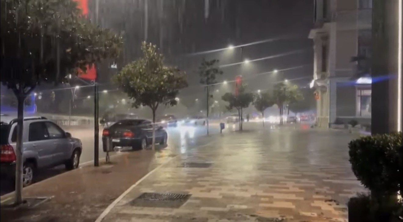 Fier – Reshjet e natës nuk kanë shkaktuar probleme në qark, situata mbetet nën kontroll