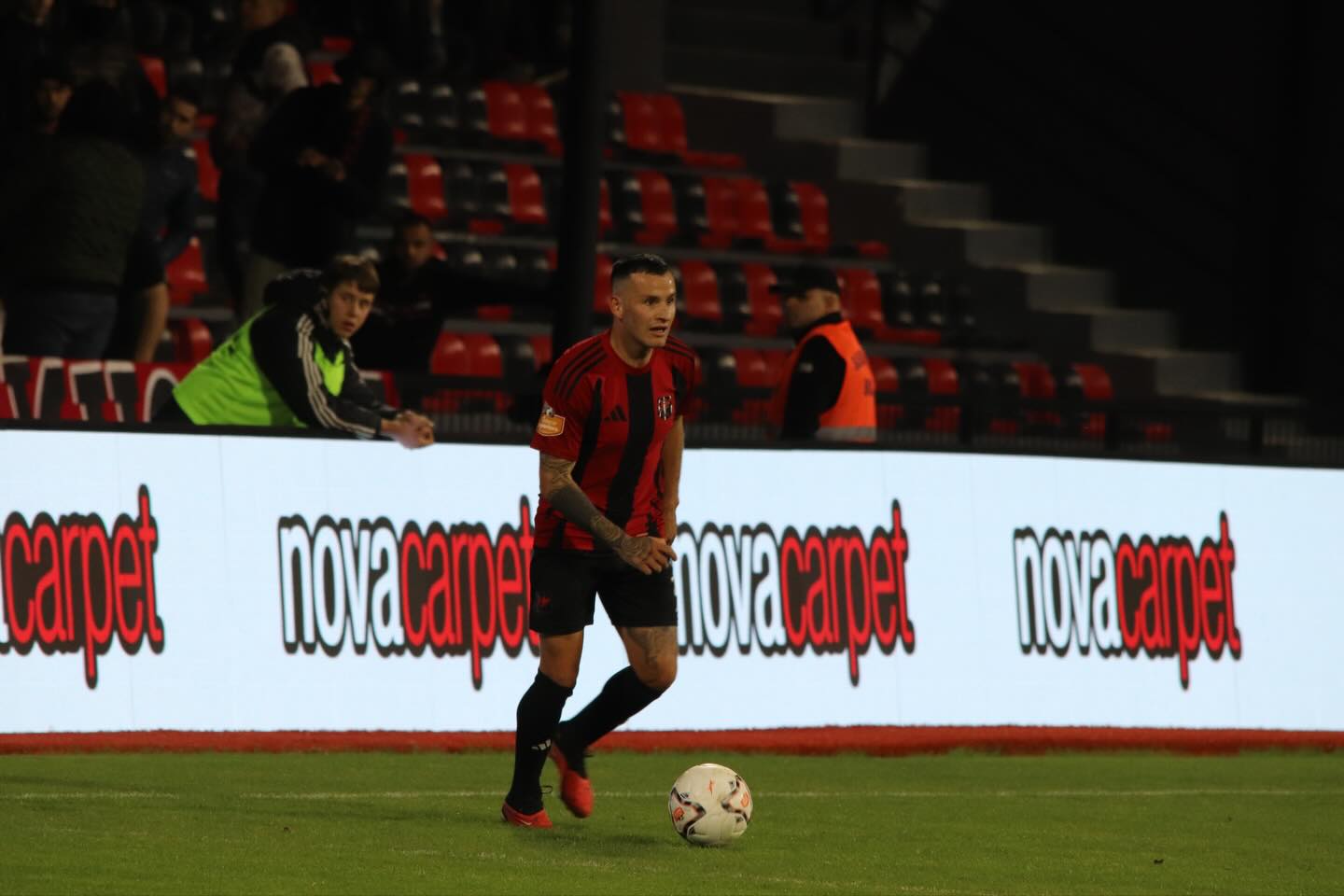 Flamurtari ndalet sërish, fundi bëhët serioz