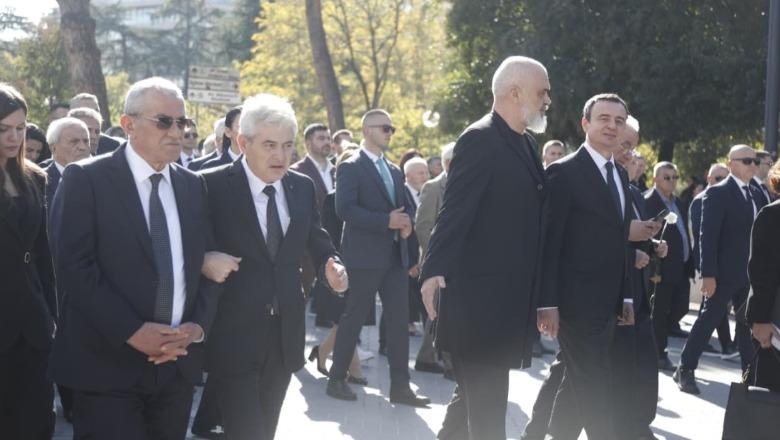 FOTOT/ Lamtumira e Fatos Nanos bashkon Ramën me Kurtin, Ali Ahmeti në krah të Ruçit! Mungojnë Berisha e Begaj