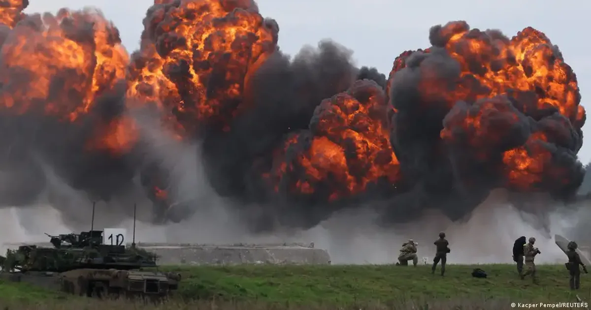 Frikë nga sulmet ruse, Polonia nis përgatitjen ushtarake për civilët