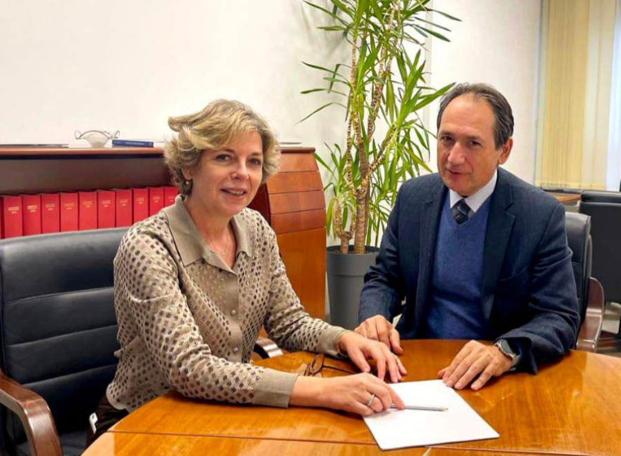 Gënjeshtër publike/ Bisedën me një ish-koleg italian, ministrja Sala e shet si ‘takim të rëndësishëm pune’