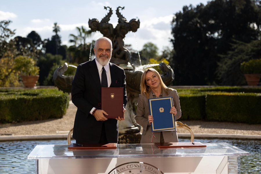 Gjashtëmbëdhjetë marrëveshje nga “çifti i lumtur” i (gjeo)politikës