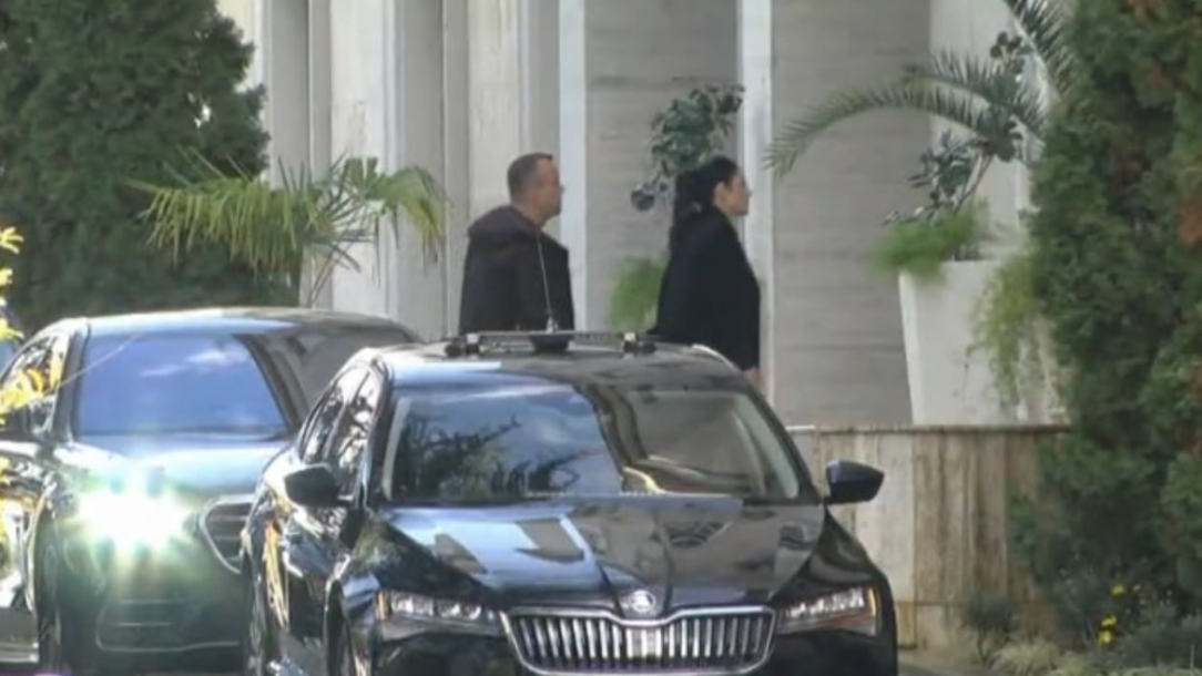 Gjykata e pezulloi nga detyra, Balluku i shkon Ramës në zyrë