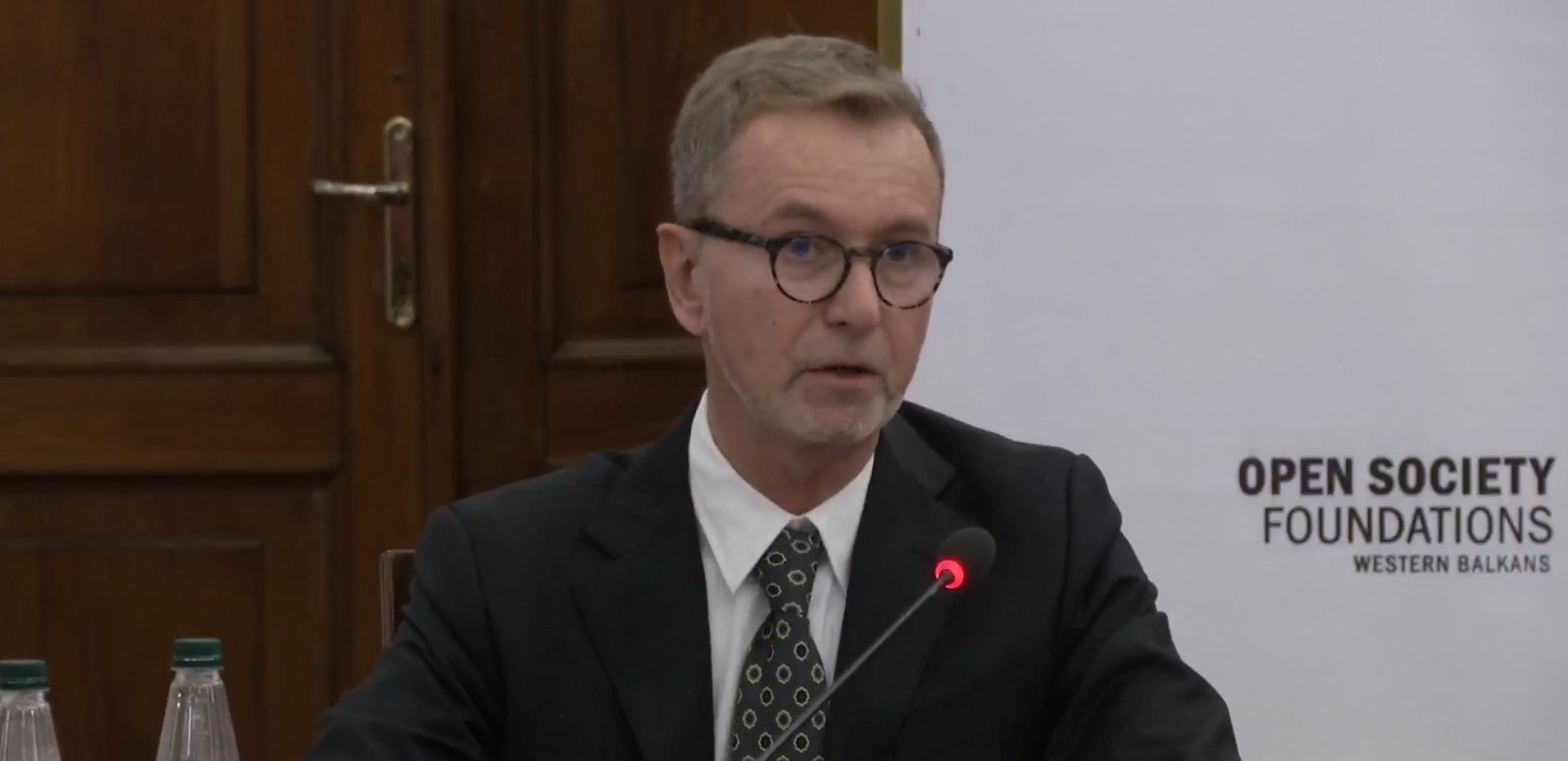 Gonzato ‘i ngrin buzëqeshjen’ Ramës: Mbyllja e kapitujve për negociatat është më e vështirë se sa çelja