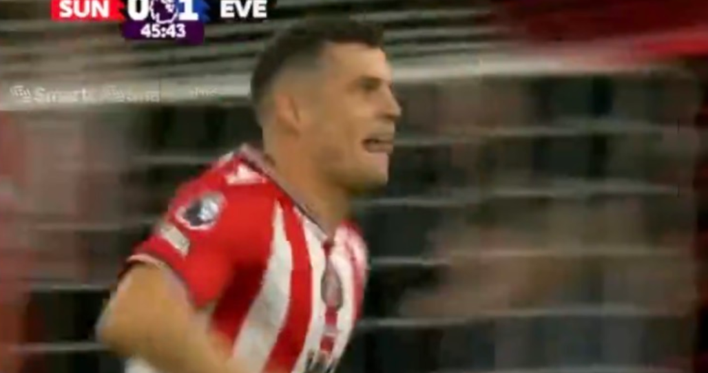 Granit Xhaka është lider i Sunderland-it, shënoi golin që i dha pikë skuadrës