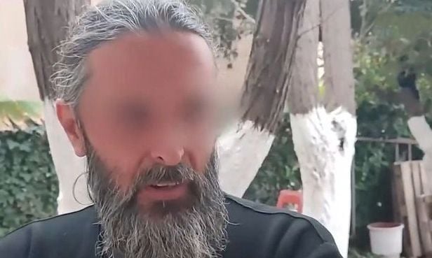 “Heq magjitë, shëroj kancerin”/ Një ish-model që u bë prift dhe ‘bekonte’ qytetarët me kokainë, detaje tronditëse nga skandali në…