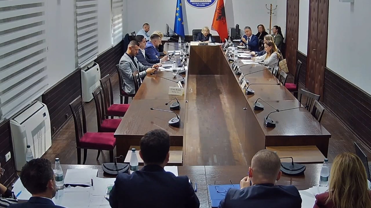 Hetim koncesioneve në shëndetësi, Braçe “korrigjon” 7 kërkesat për KLSH, mes tyre me shkelje edhe hemodializa e Spitalit Amerikan