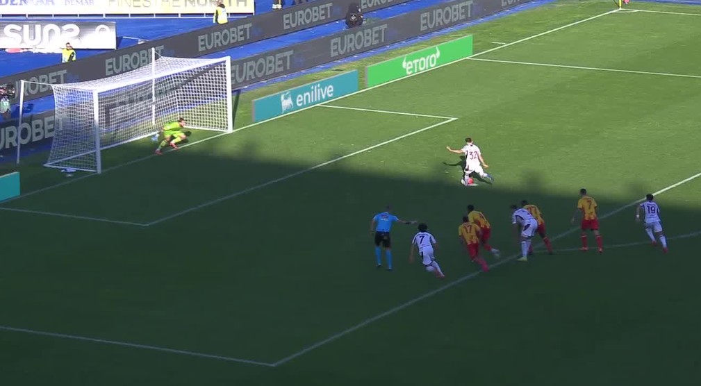 Humbi penalltinë e parë në karrierë, Asllani bën “Mea Culpa” (video)