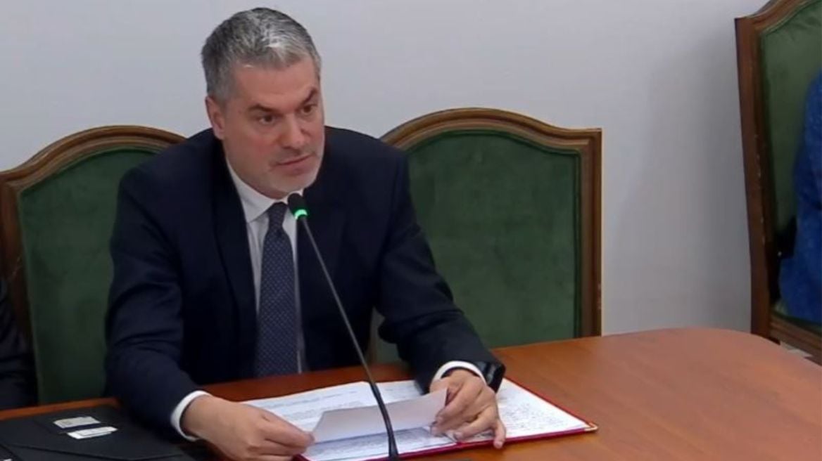 I rikthehet diplomacisë pas dorëheqjes si kryebashkiak i Vlorës, Komisioni i Jashtëm i kalon presidencës propozimin e Ermal Dredhës si ambasador i Shqipërisë në Zvicër