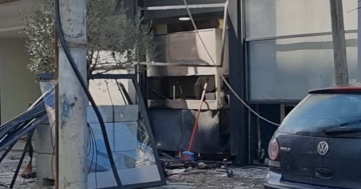 I vunë tritolin lokalit në Kamëz, arrestohen tre gjobëvënësit, mes tyre ish polici Jeton Lami që shoqëroi Martinajn