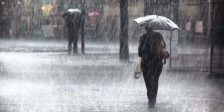 IGJEO: Priten reshje intensive në Vlorë dhe Gjirokastër, në fundjavë dëborë në Alpe…