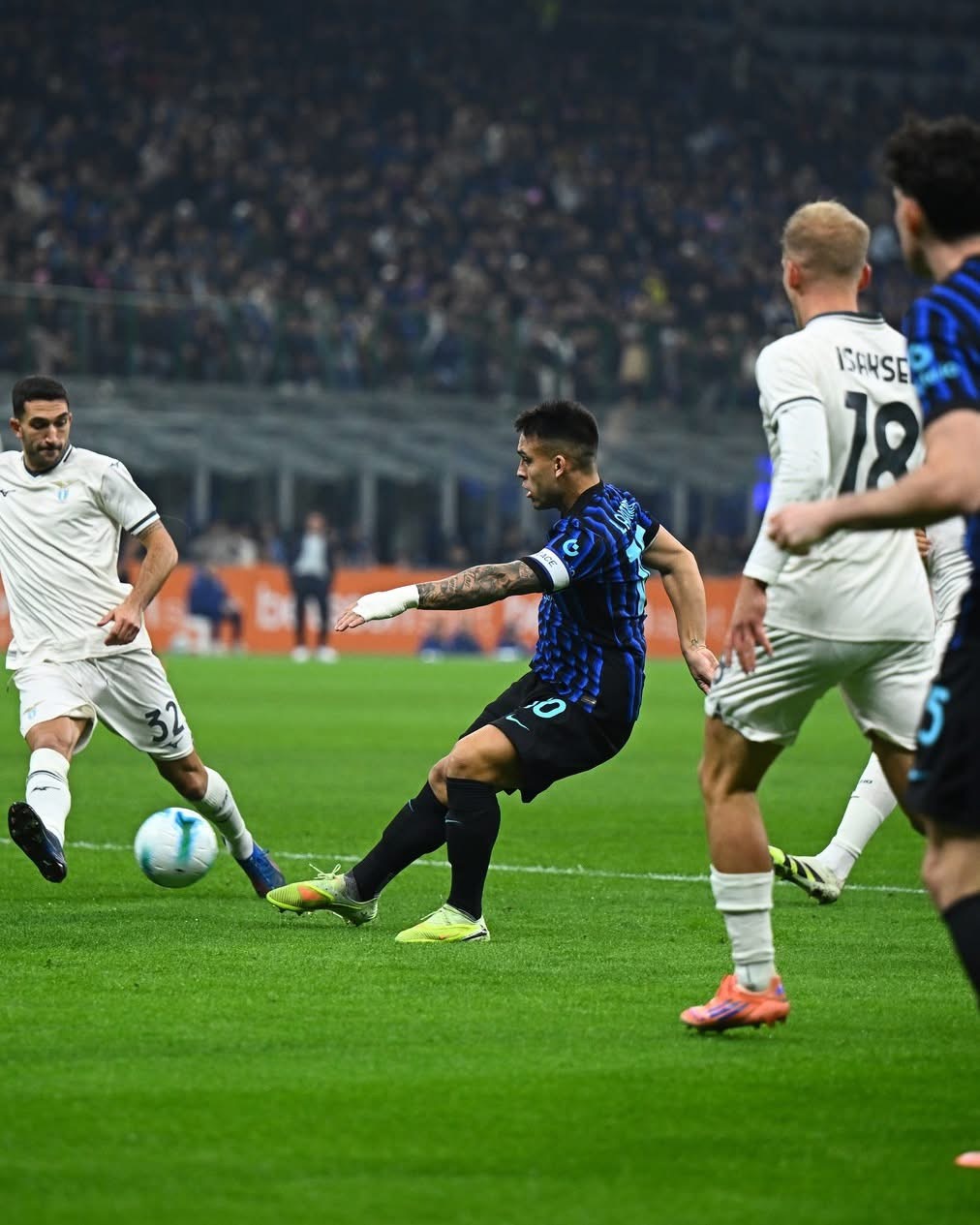 Interi nuk llogarit Lazion, Lautaro dhe Bonny nderojnë zikaltërit (VIDEO)