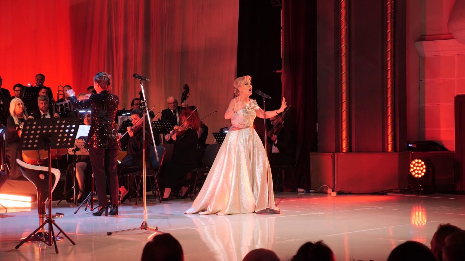 Inva Mula, “Voyage” në Shkodër, sopranoja interpreton kryevepra botërore si dhe këngë tradicionale