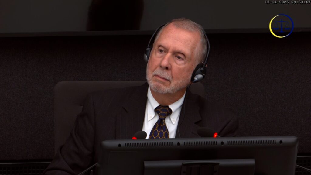 Ish-këshilltari i Wesley Clark dëshmon në Hagë: UÇK-ja s’kishte zinxhir të konsoliduar komande