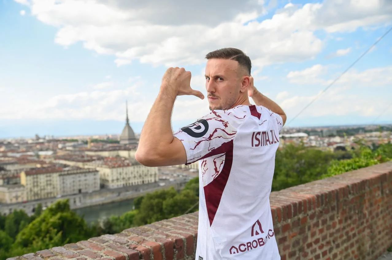 Ismajli në pikëpyetje, mbrojtësi kuqezi mund të humbasë duelin ndaj Lecce-s së Ramadanit e Berishës