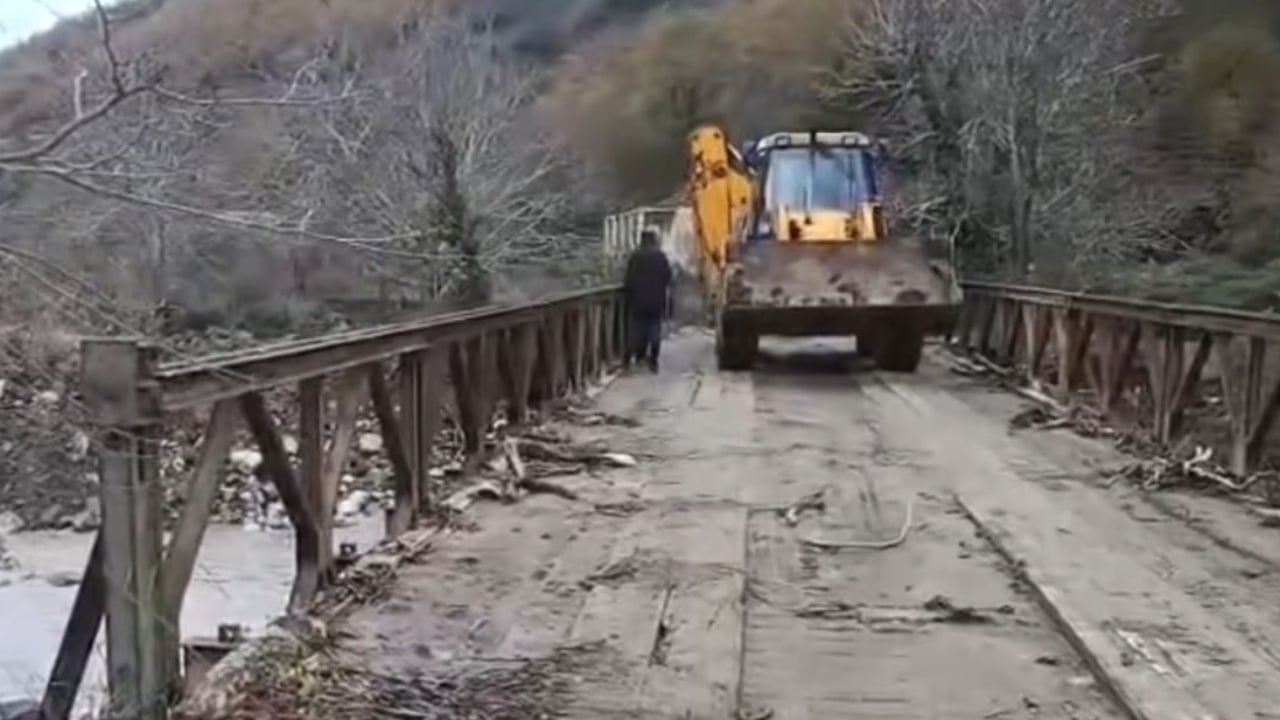 Izolimi në zonën e Malësisë së Kurbinit nga reshjet, ushtria dhe Bashkia vijojnë punën për rihapjen e rrugëve