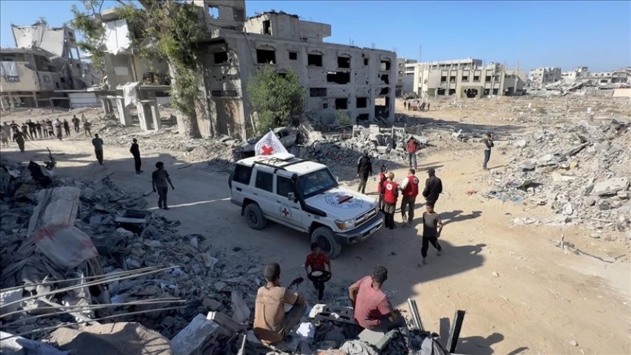 Izraeli liron pesë të burgosur palestinezë për në Gaza