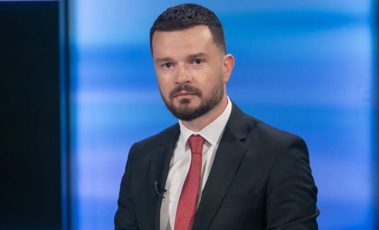 ”Jam i martuar dhe kam një vajzë”, Arjan Curri dëshiron të jetë në ”Big Brother Albania VIP 5”