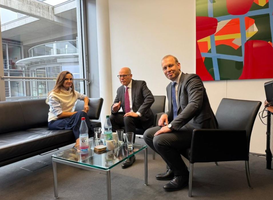 Jorida Tabaku takime ‘kokë më ‘kokë’ me zyrtarë gjermanë në Berlin, zbardhen temat e diskutimit