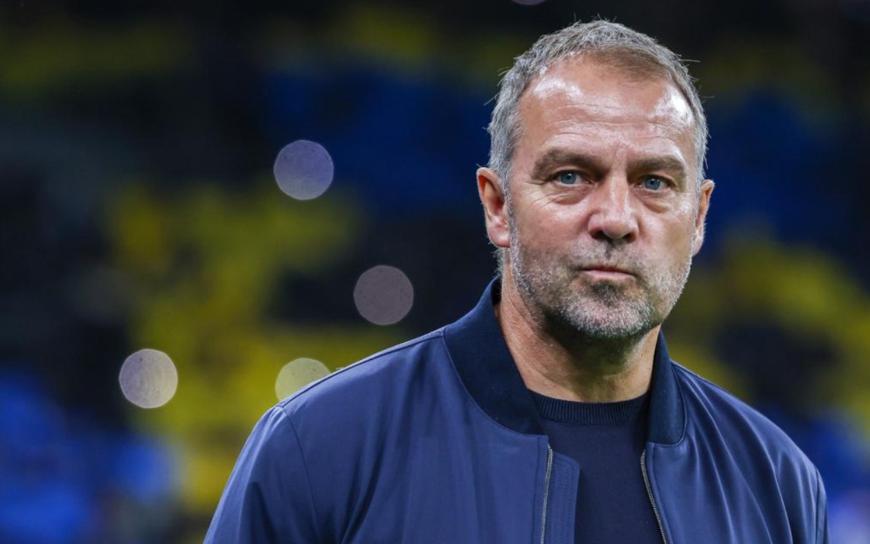 Jules Kounde nuk e bind më, Flick kërkon mbrojtësin e djathtë ideal në Premier League