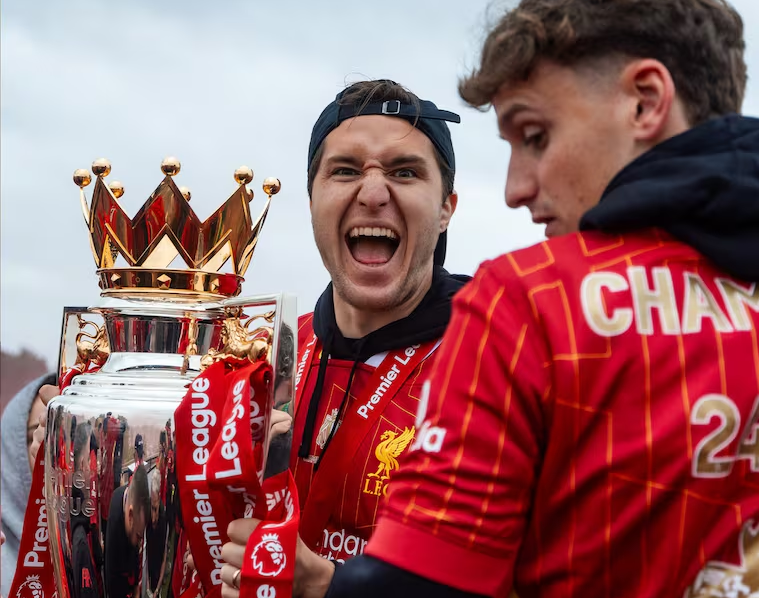 Ka luajtur me portugezin, Chiesa zgjedh më të mirin e historisë mes CR7 dhe Messit