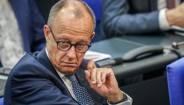 Kancelari gjerman Merz fton Rusinë në “Tavolinën e Negociatave”