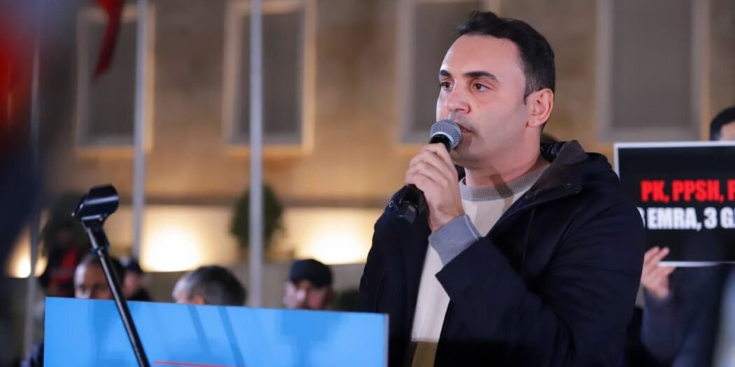 Këlliçi: Aksioni jonë mbaron kur të dërgojmë Ballukun dhe Ramën tek Erion Veliaj