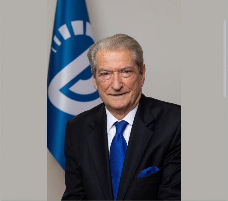 ‘Koha për të çliruar Shqipërinë nga grabitësit’/ Berisha: PD kërkon dorëheqjen e Ramës dhe Ballukut dhe gjykim pa kompromis!