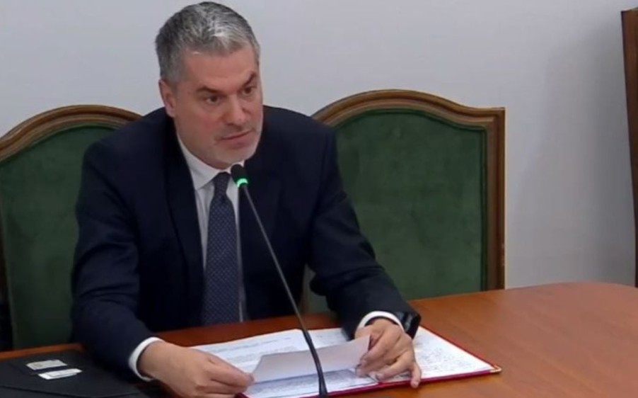 Komisioni i Jashtëm i kalon presidencës propozimin e Ermal Dredhës si ambasador i Shqipërisë në Zvicër